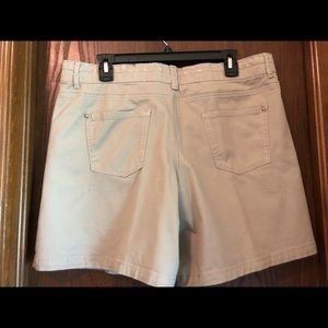 Intro💗Love the fit shorts